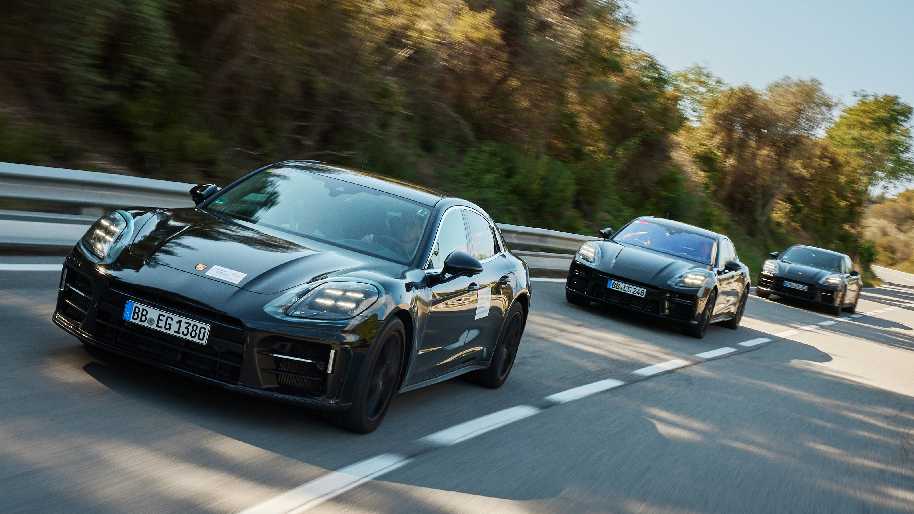 2024 Porsche Panamera - group tracking