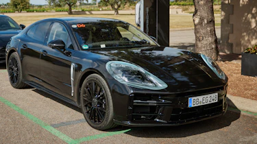 2024 Porsche Panamera - front