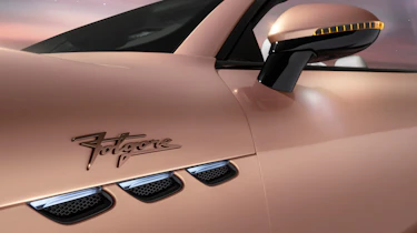 Maserati GranCabrio Folgore side badging