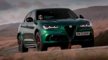 Alfa Romeo Stelvio Quadrifoglio - front cornering dynamic