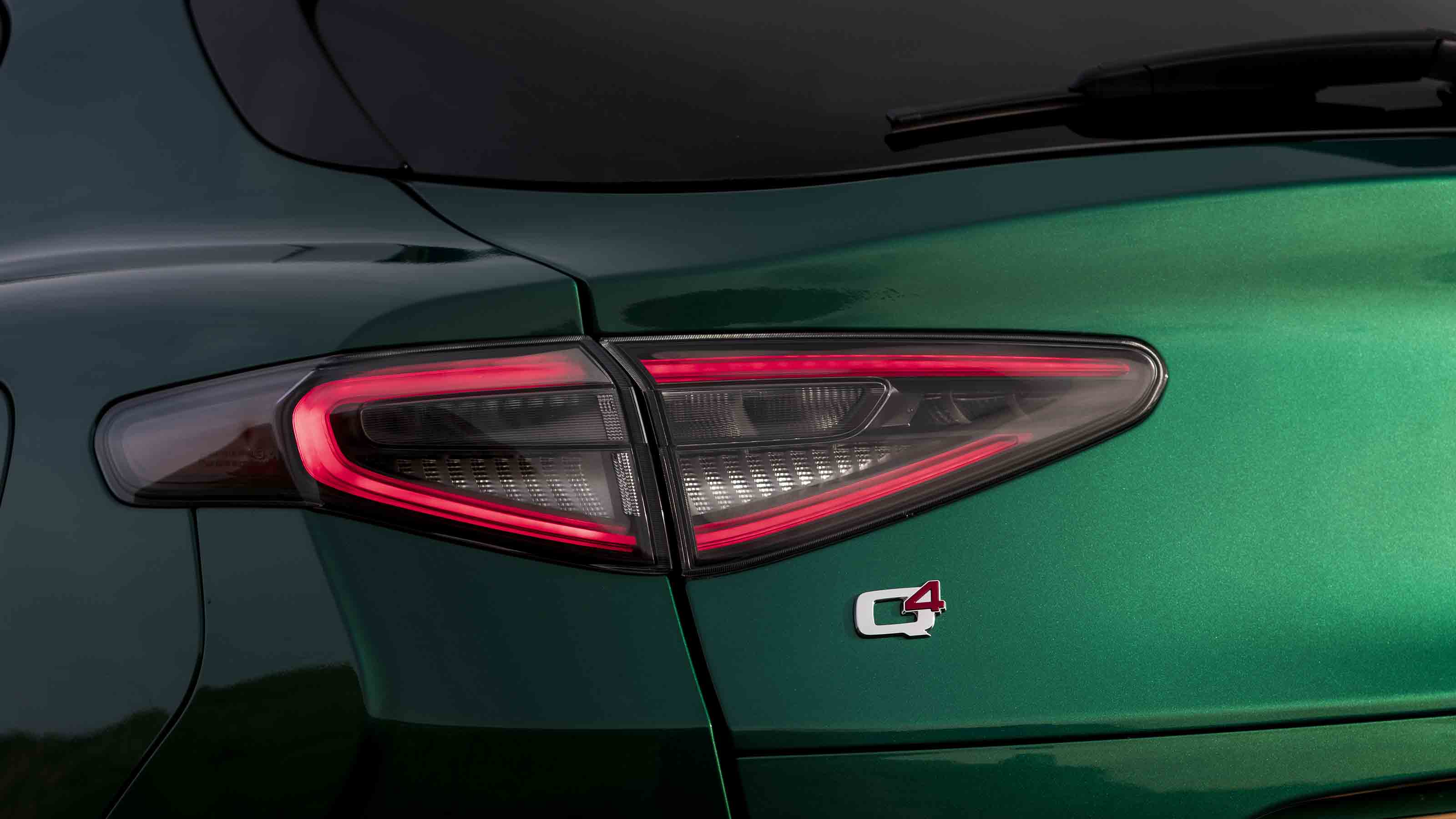 Alfa Romeo Stelvio Quadrifoglio - rear light detail