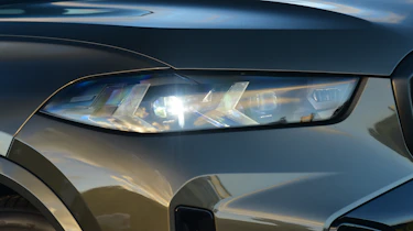BMW X5 headlight