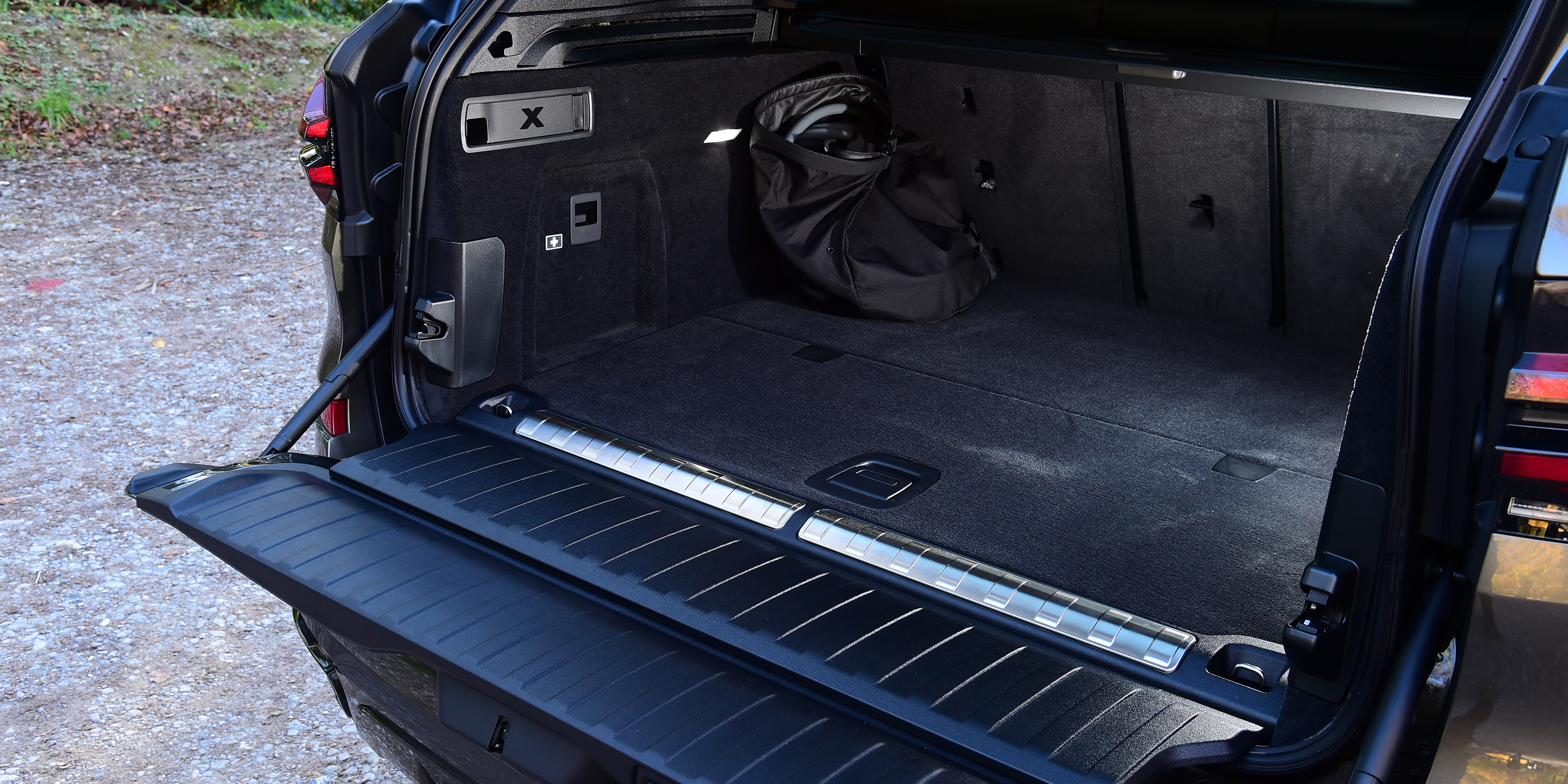 BMW X5 boot