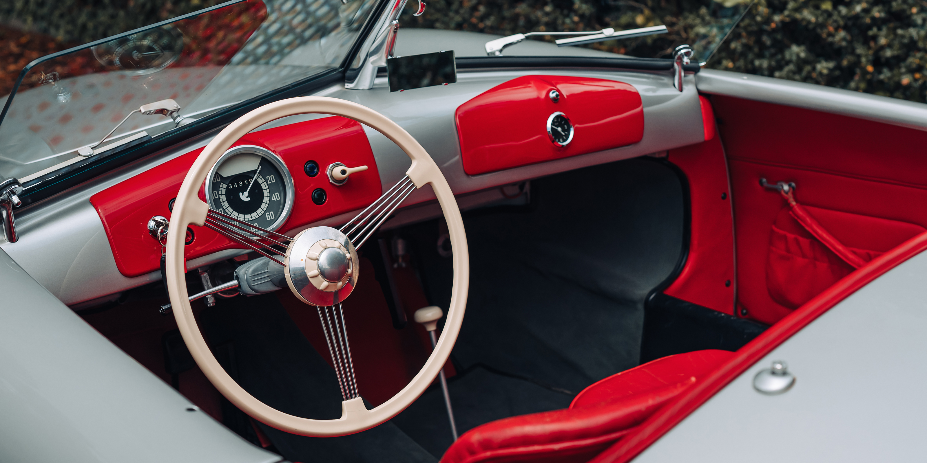 Porsche 356 nr1 dashboard