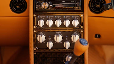 Bristol Fighter - centre console