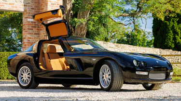 Bristol Fighter - front 3/4 static (doors open)