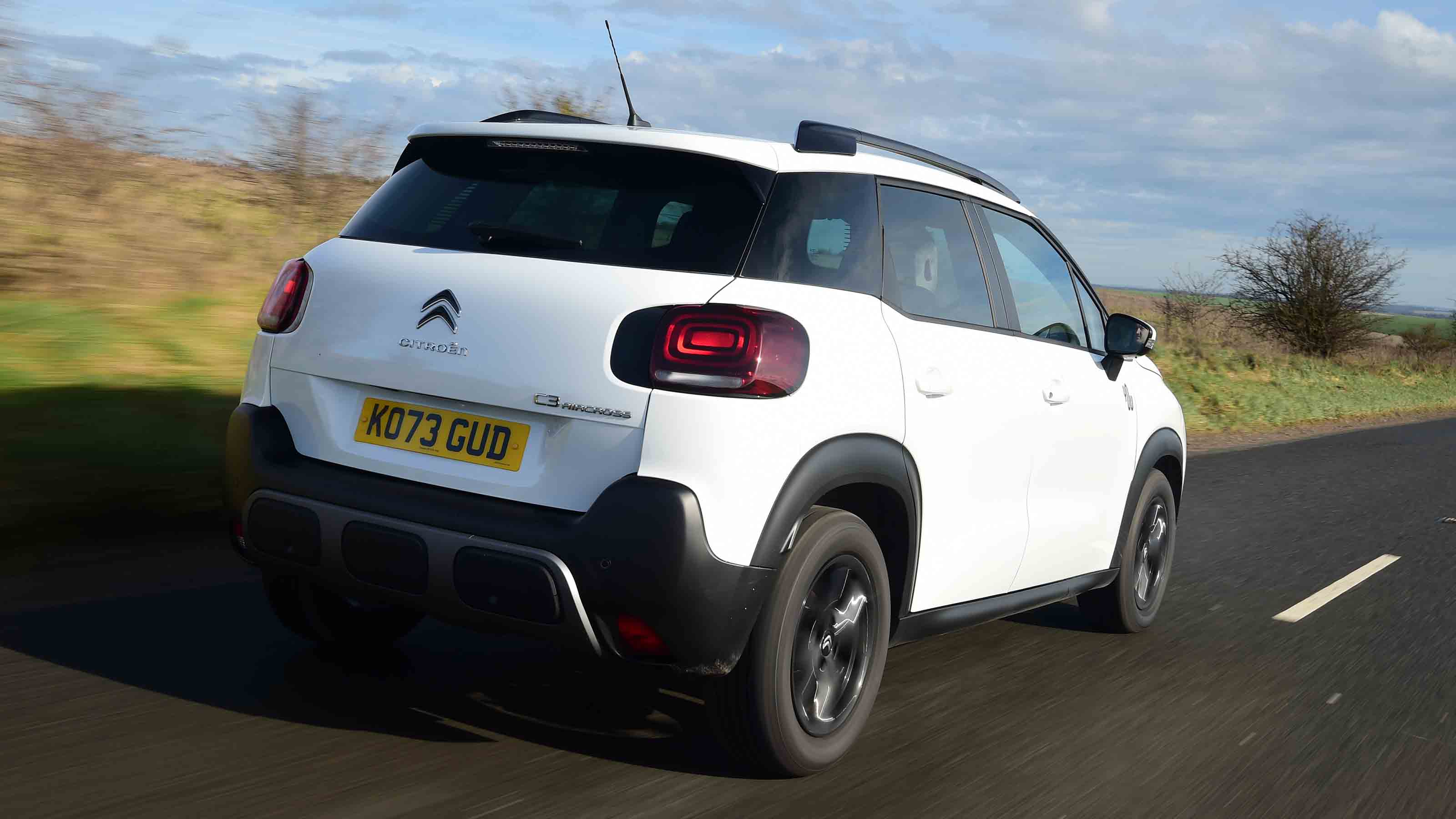 Citroen C3 Aircross You! - rear tracking 