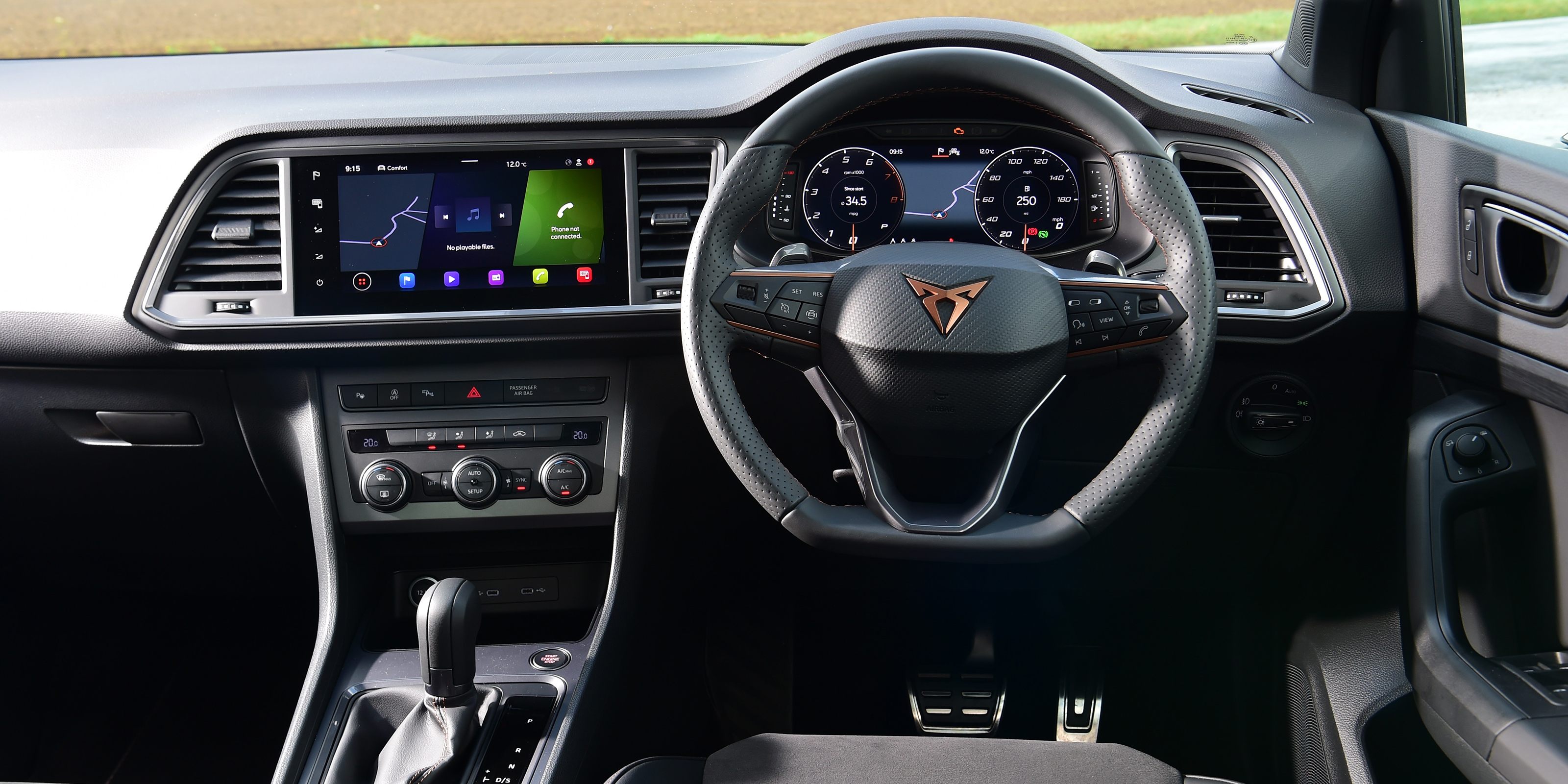 Cupra Ateca dashboard full width