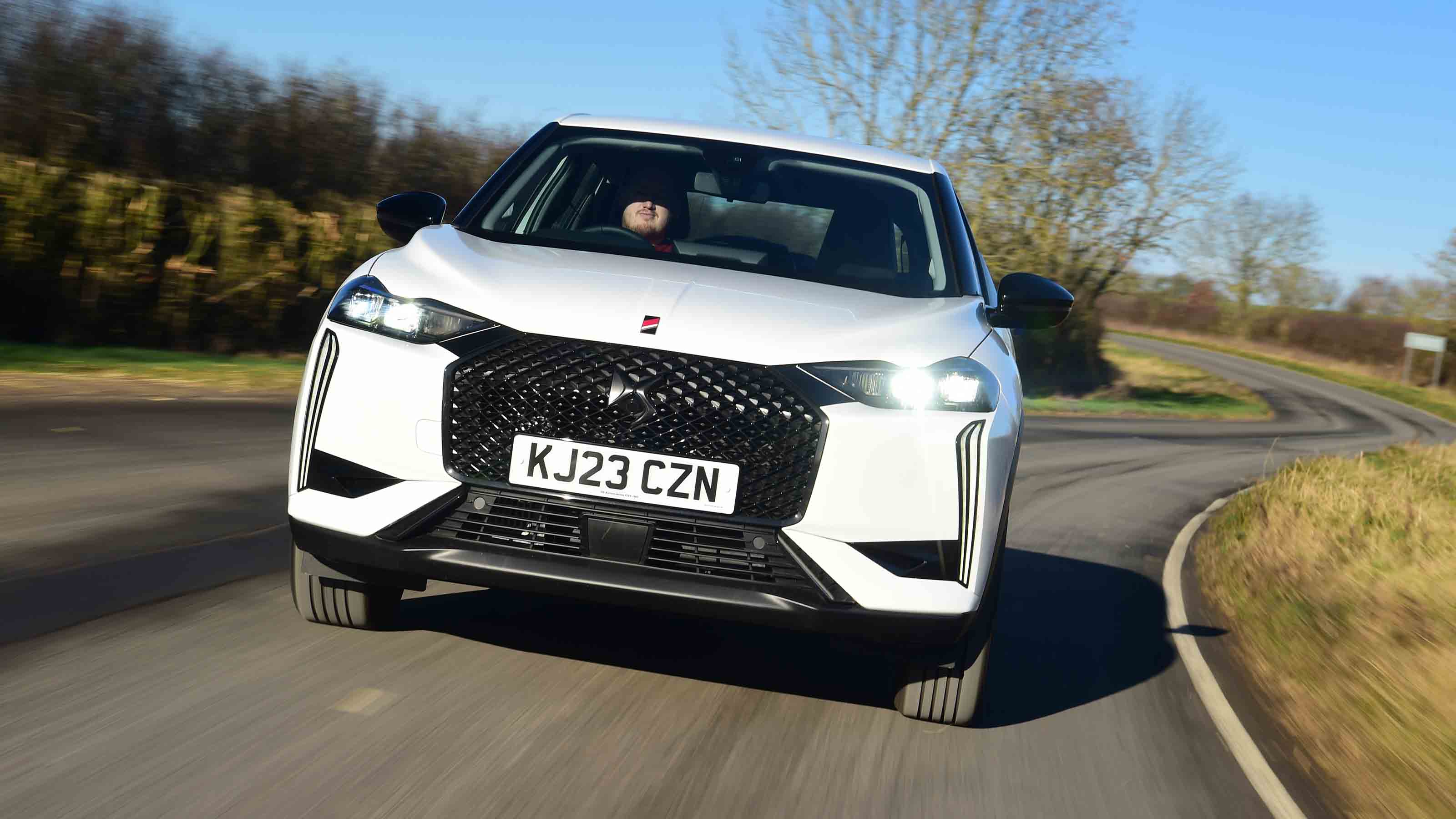 DS 3 Performance Line - full width front