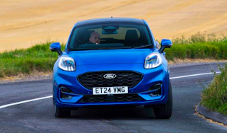 Ford Puma - front corner left turn