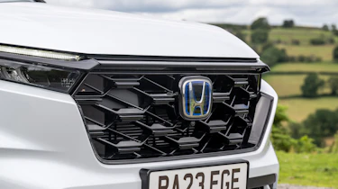 Honda CR-V front grille