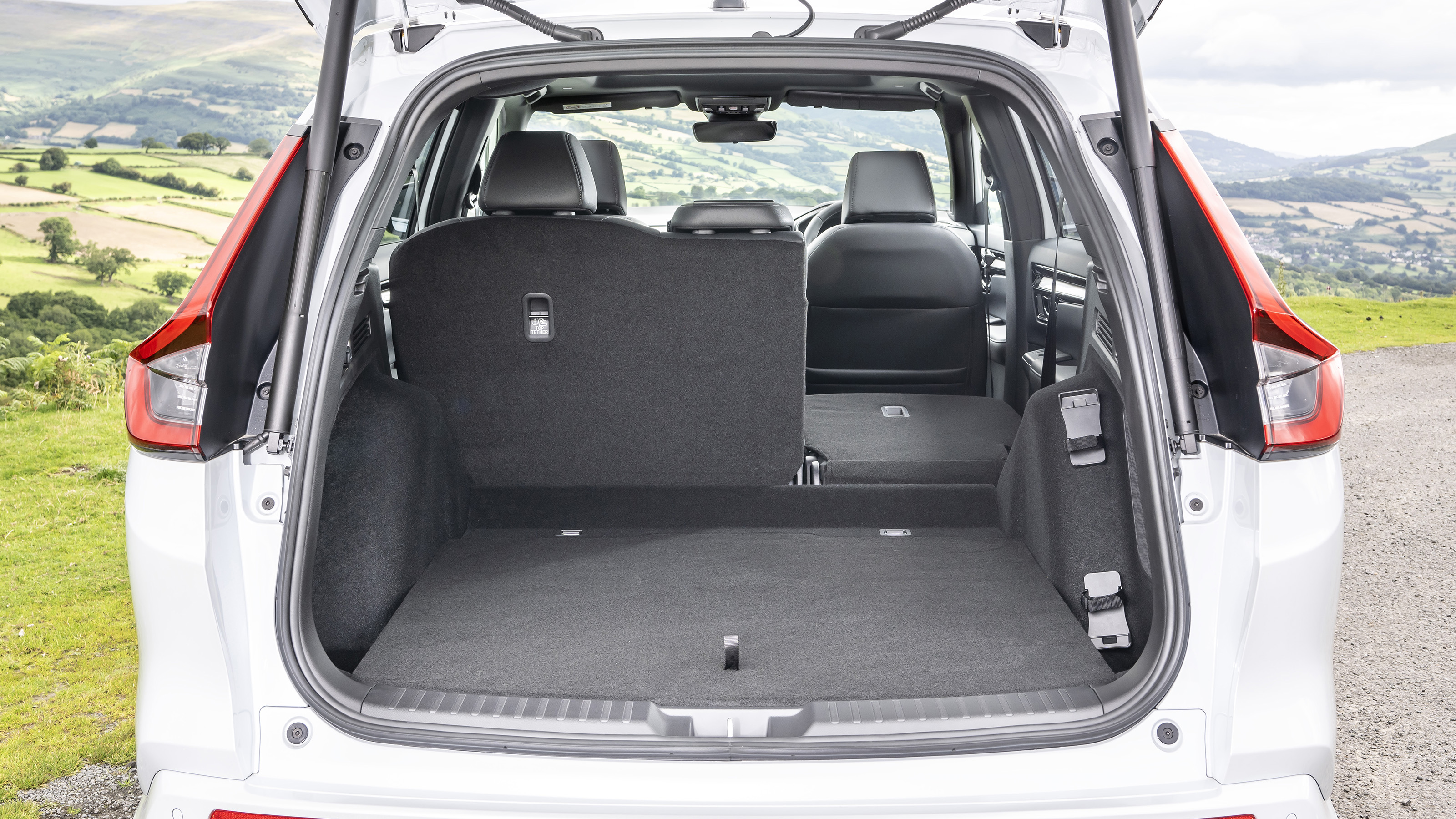 Honda CR-V boot seats partially folded
