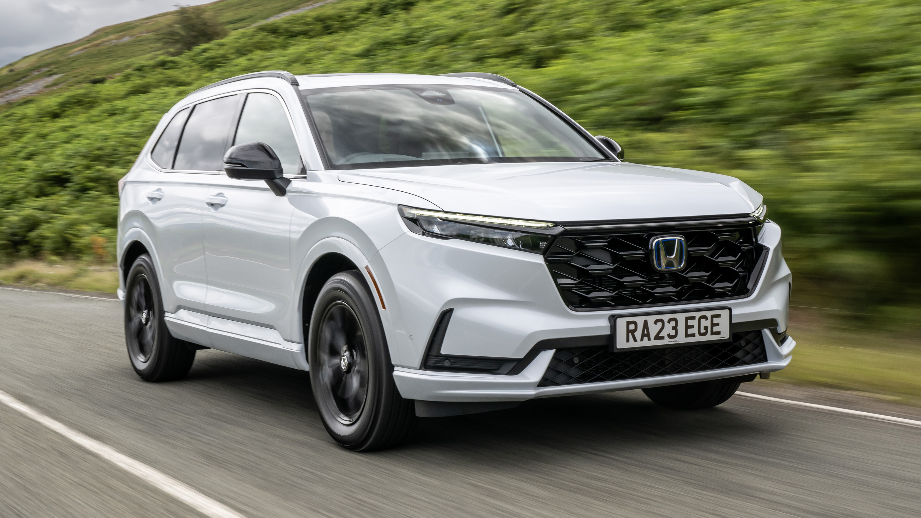 Honda CR-V front tracking