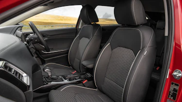 Kia Ceed Sportswagon front seats