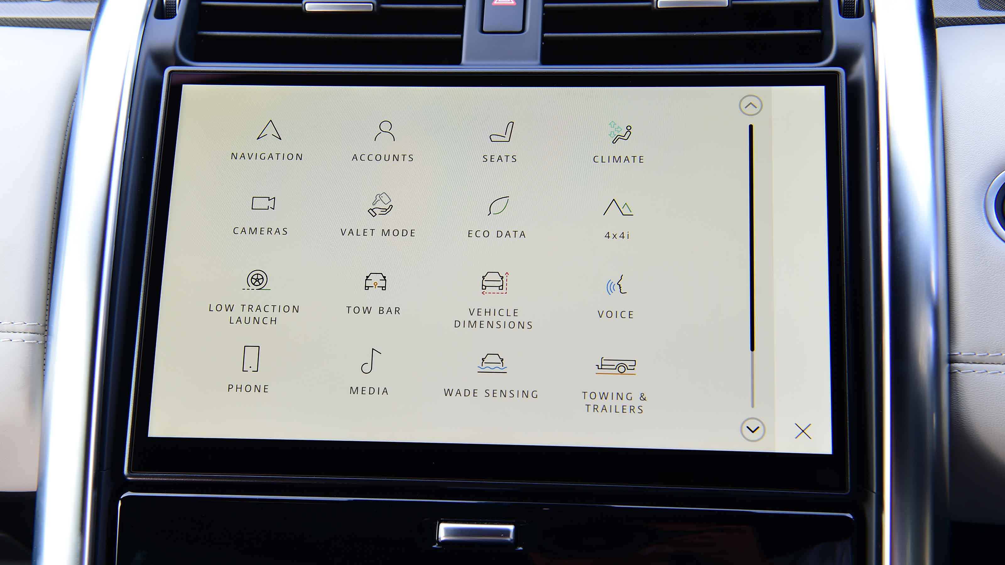 Land Rover Discovery infotainment main menu