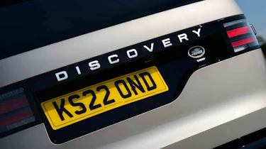 Land Rover Discovery rear Discovery badge
