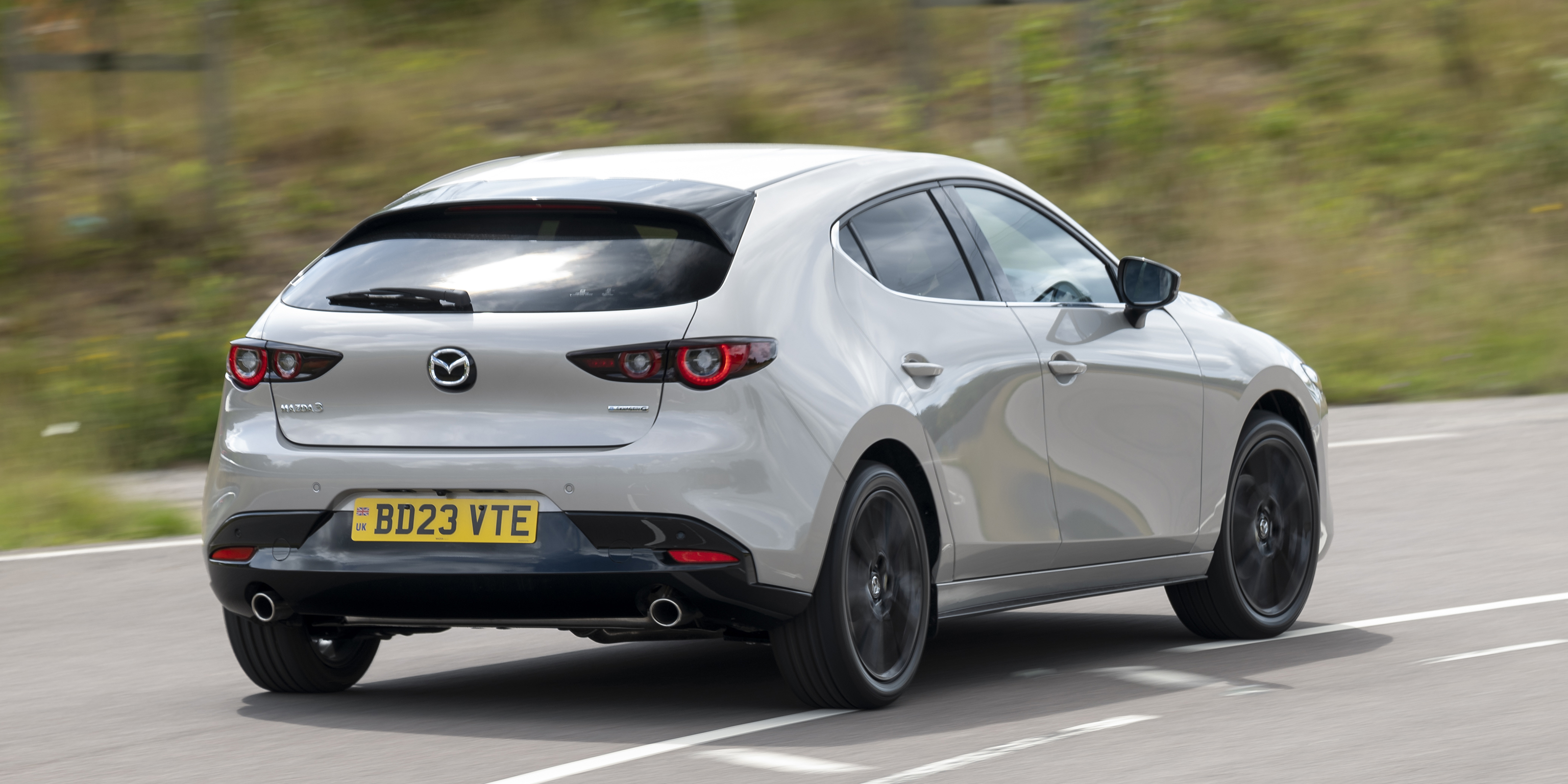 Mazda 3 rear corner right low