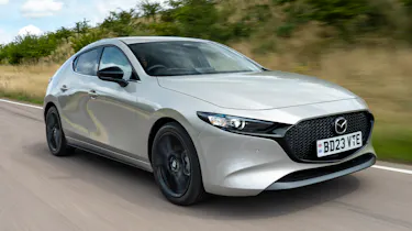 Mazda 3 front corner tracking