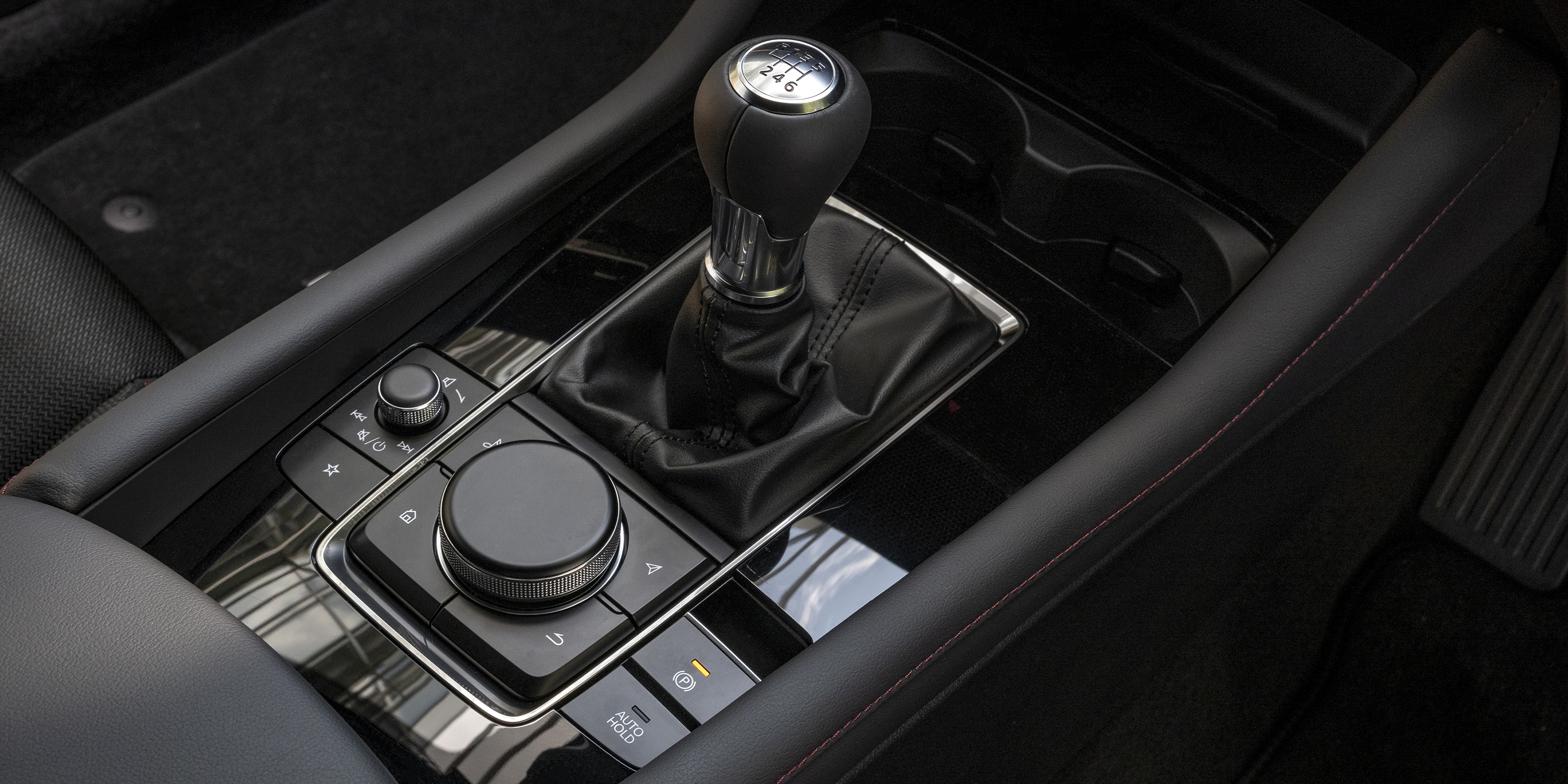 Mazda 3 infotainment rotary dials