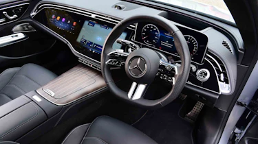 Mercedes E-Class - dashboard