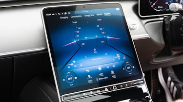 Mercedes S-Class EQ Boost screen