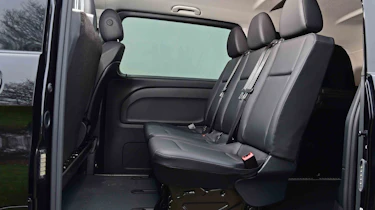 Mercedes Vito Crew Van 119 CDI Premium Night Edition - second row