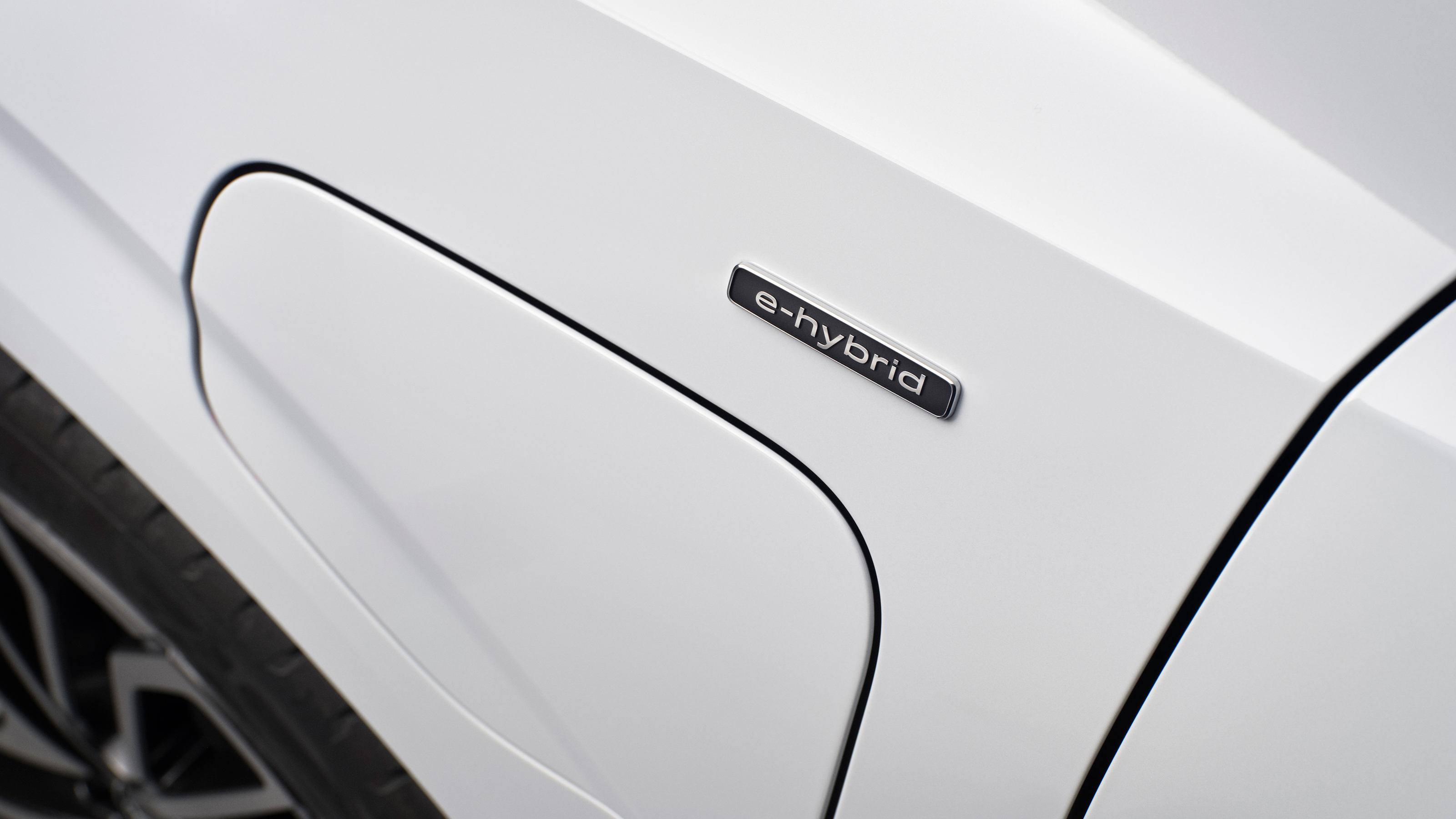 Audi Q3 Sportback 2025 hybrid charging flap