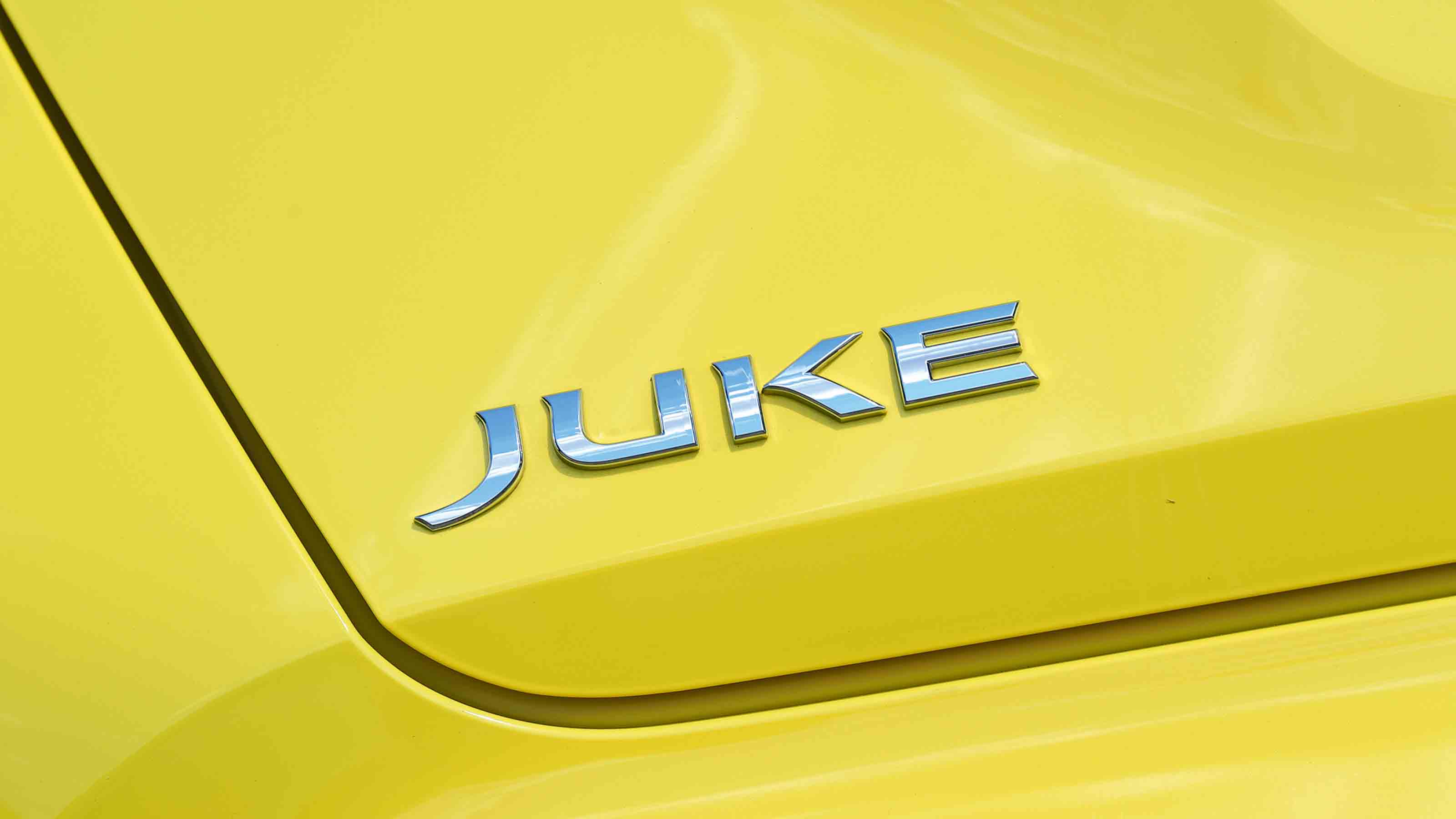 Nissan Juke - 'Juke' badge detail