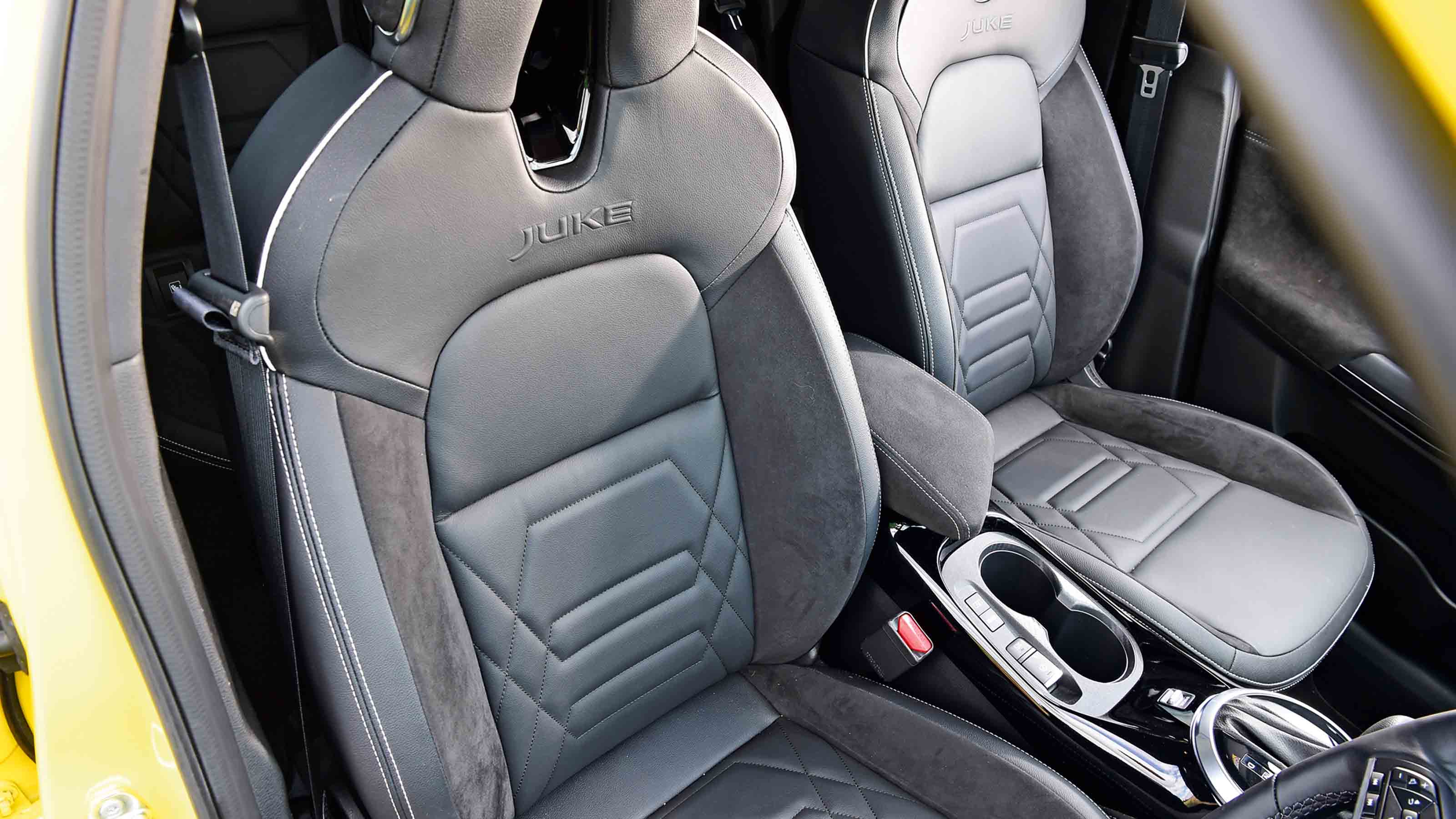 Nissan Juke - driver's seat