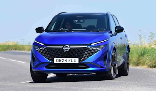 Nissan Qashqai - front cornering right