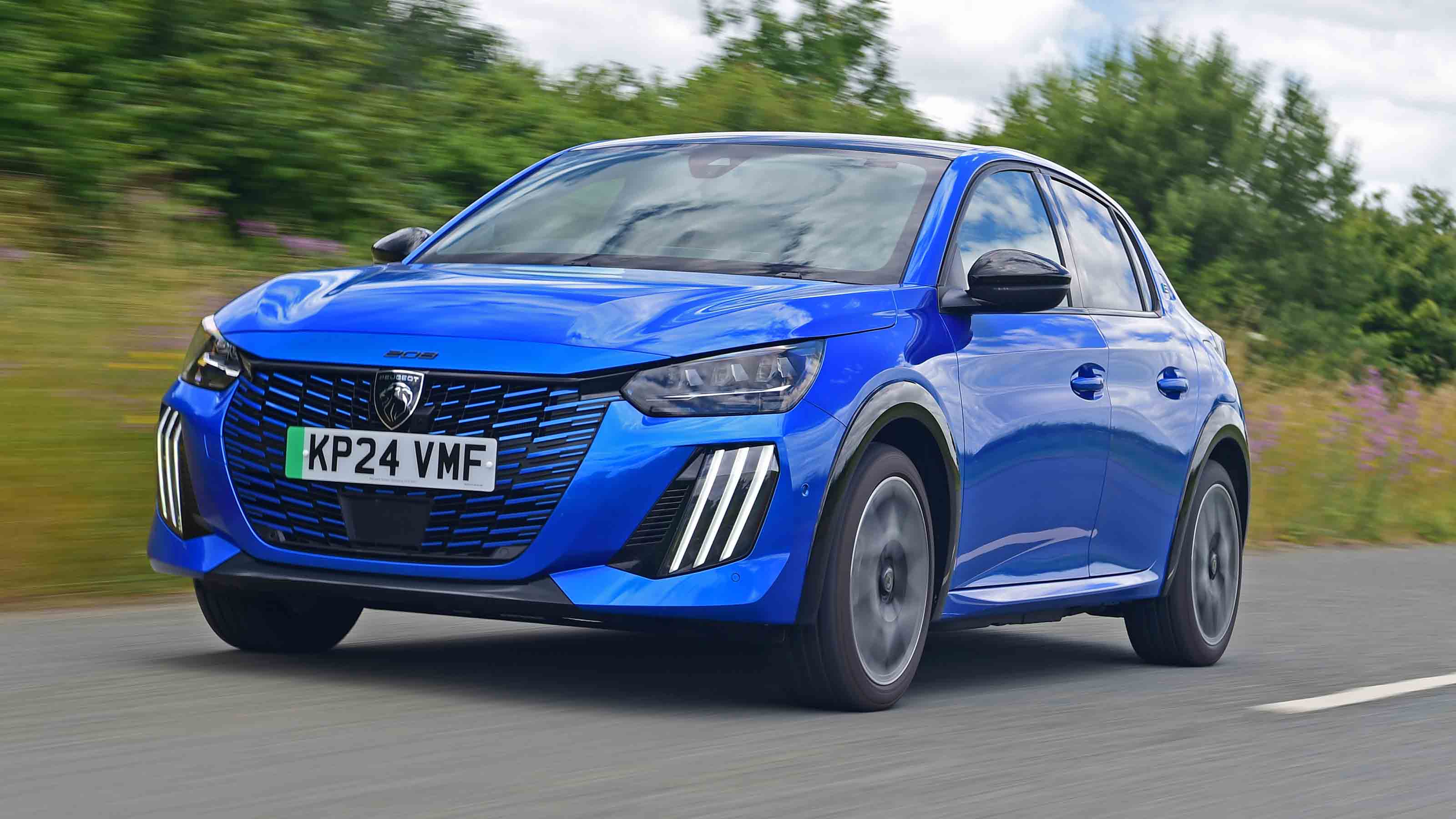 Peugeot E-208 - main image