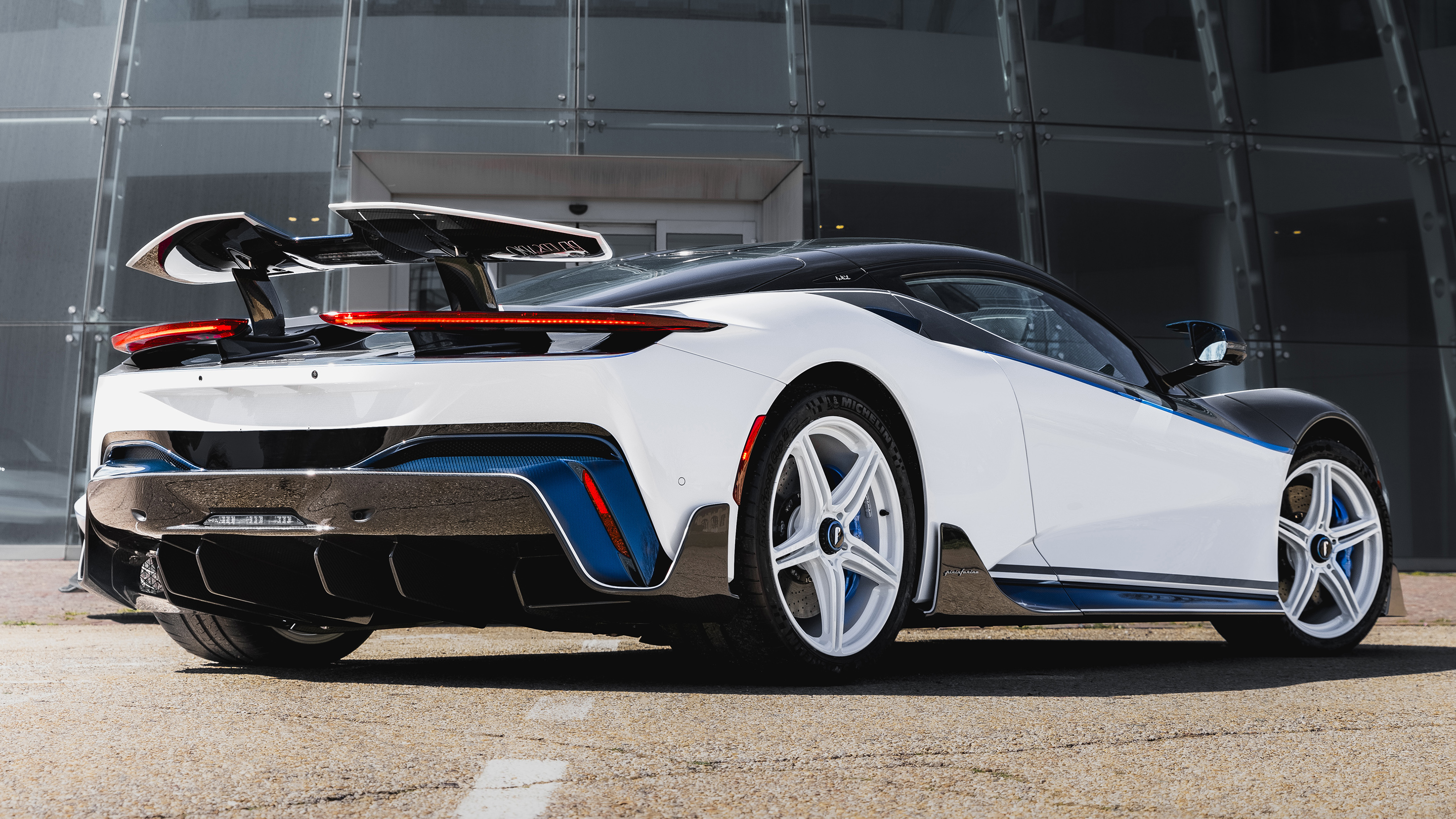 Pininfarina Battista Reversario rear 3/4