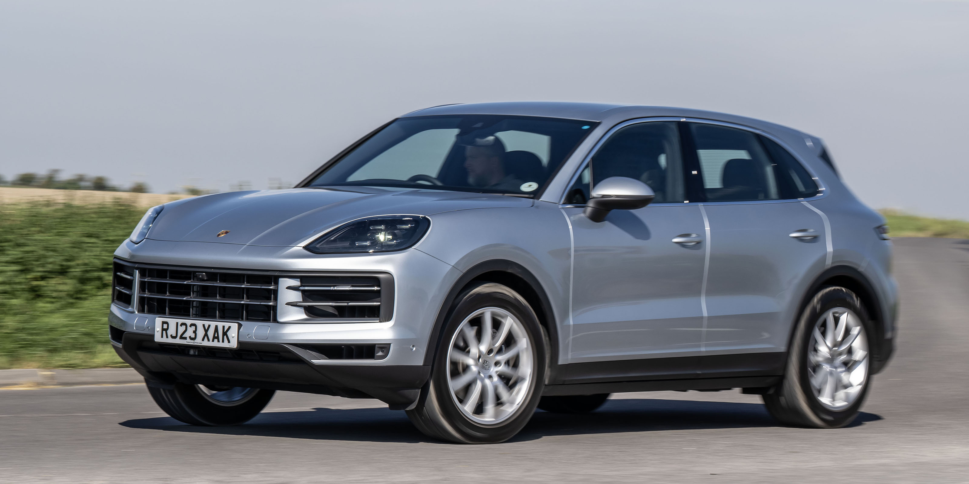 Porsche Cayenne front corner passenger side