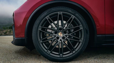 Porsche Macan Electric GTS - wheel