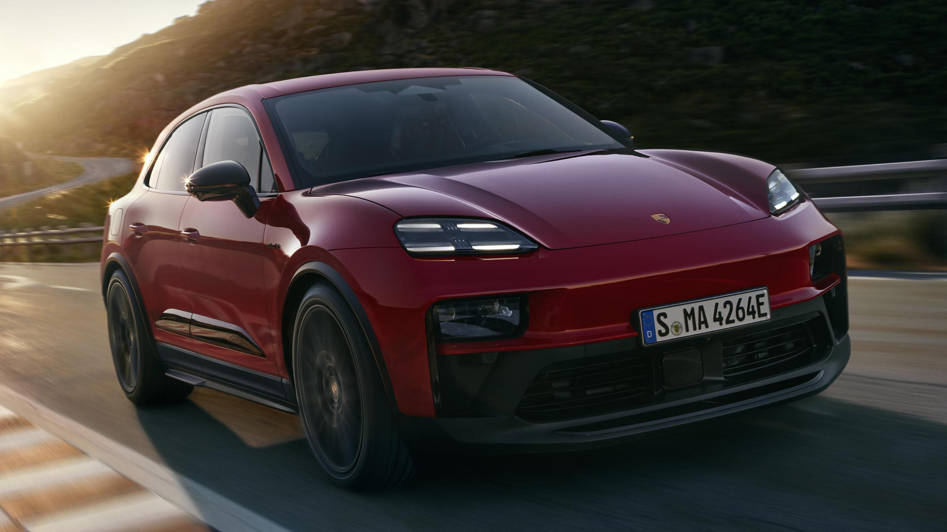 Porsche Macan Electric GTS - front action