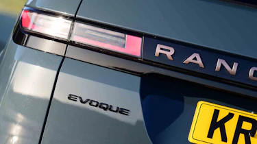 Range Rover Evoque P300e Autobiography - Evoque badge