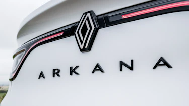 Renault Arkana badge