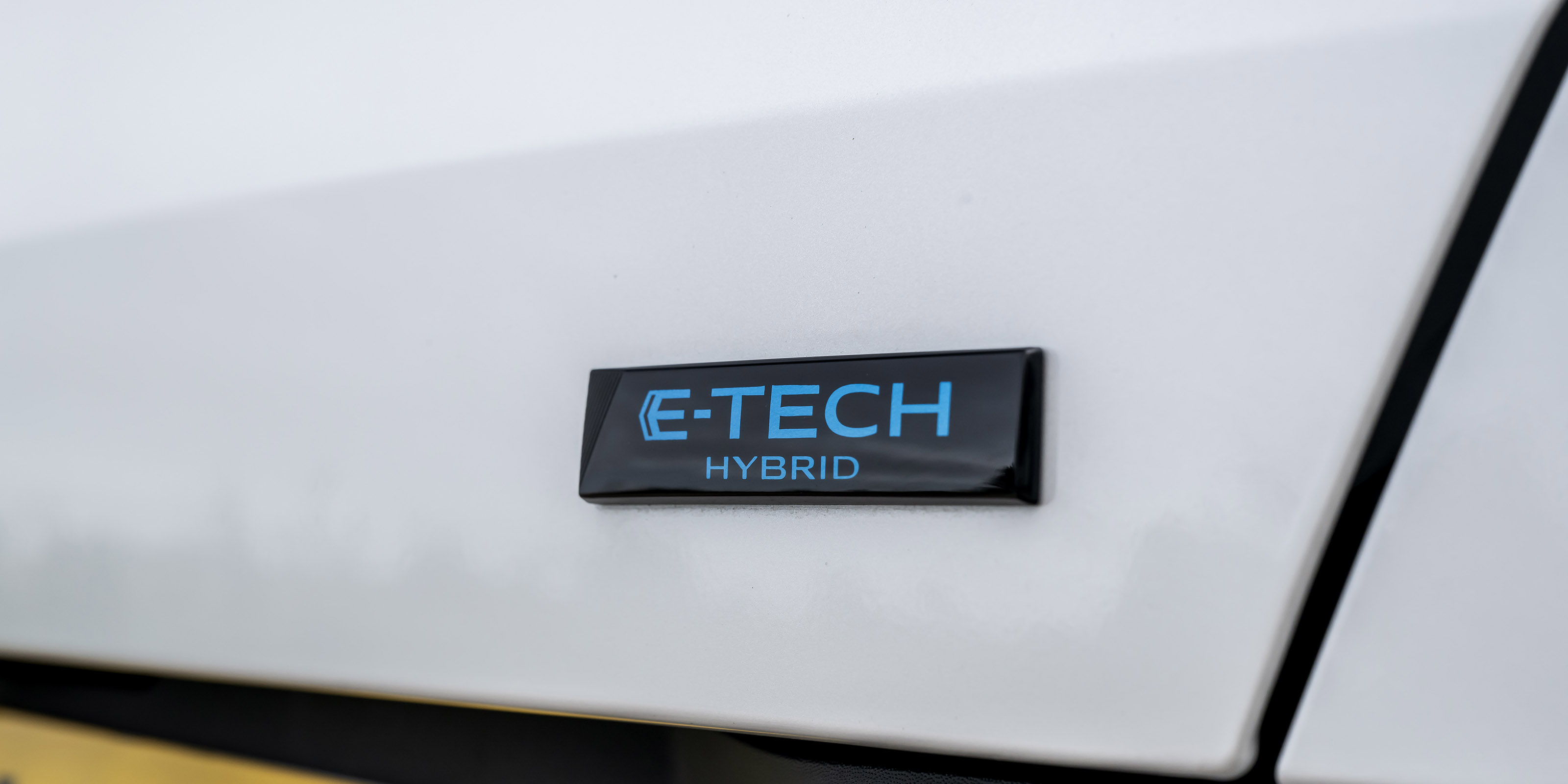 Renault Arkana E-Tech badge