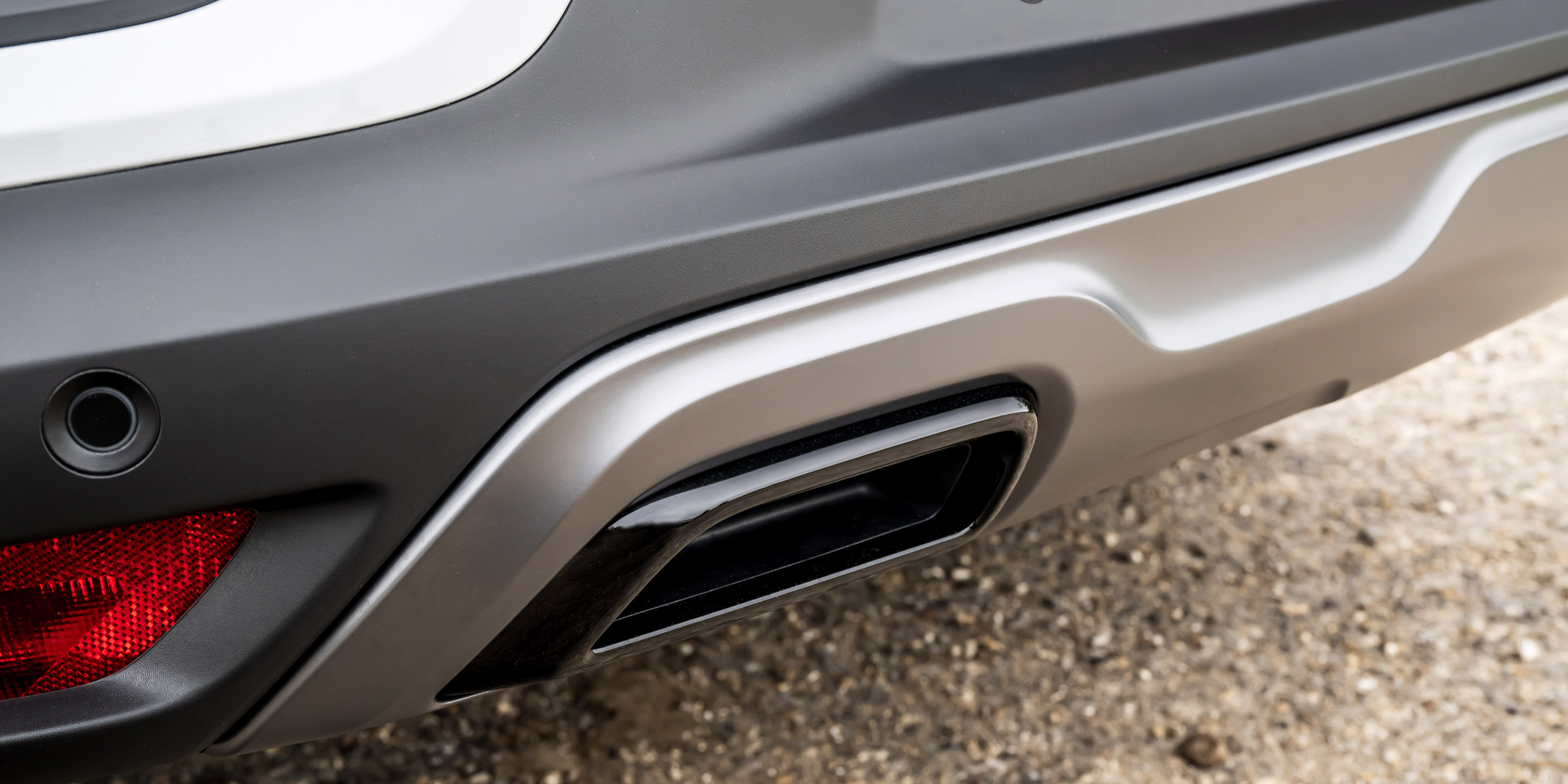 Renault Arkana rear bumper detail