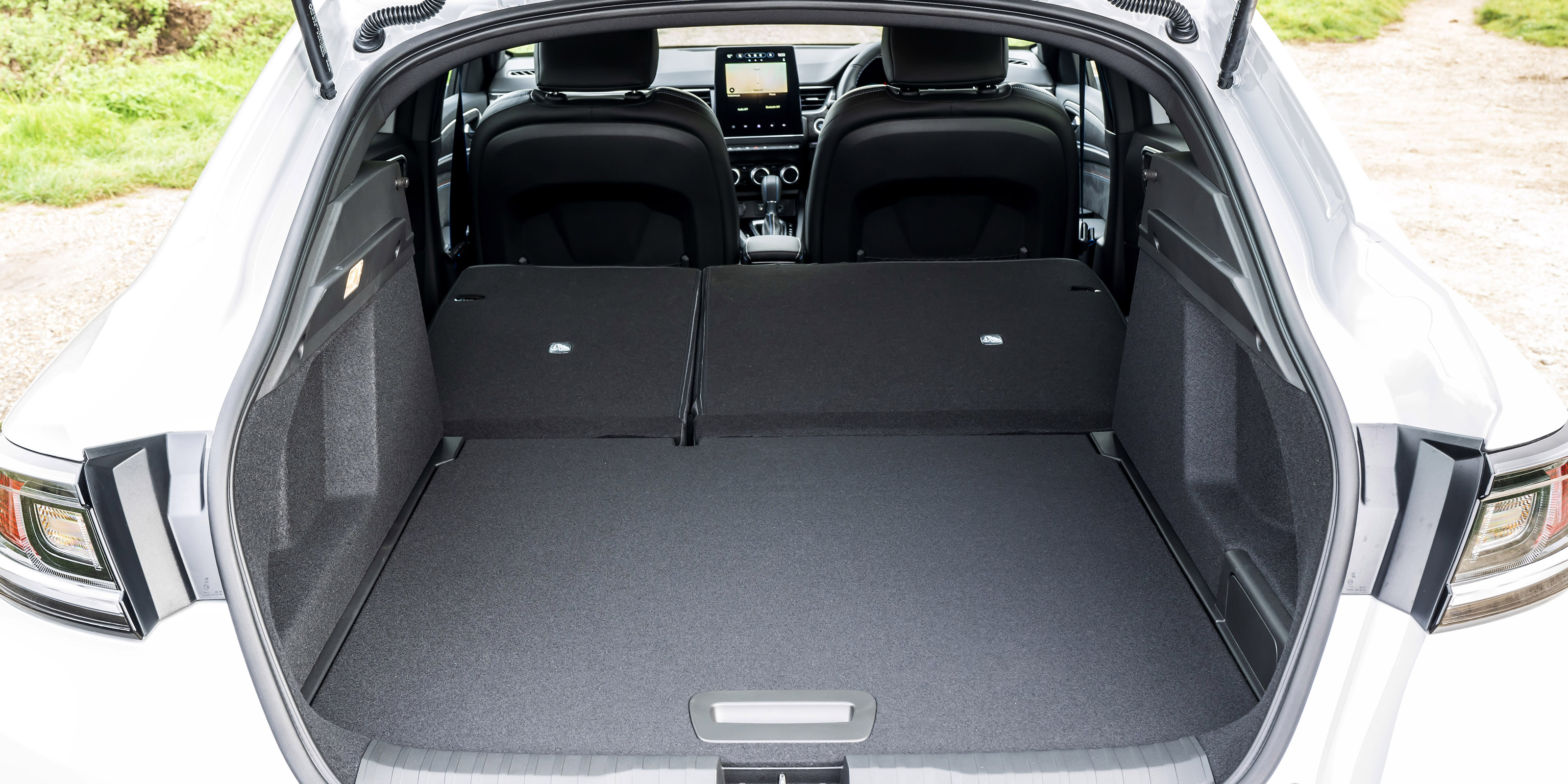 Renault Arkana boot seats folded