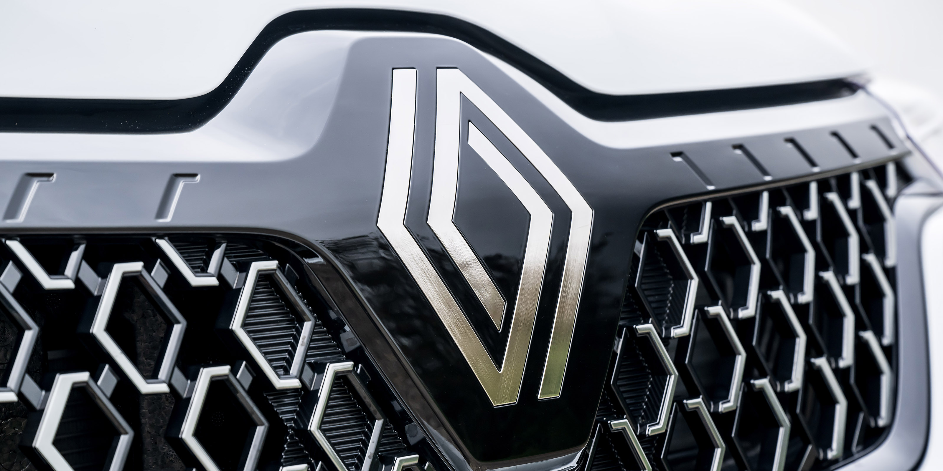 Renault Arkana grille