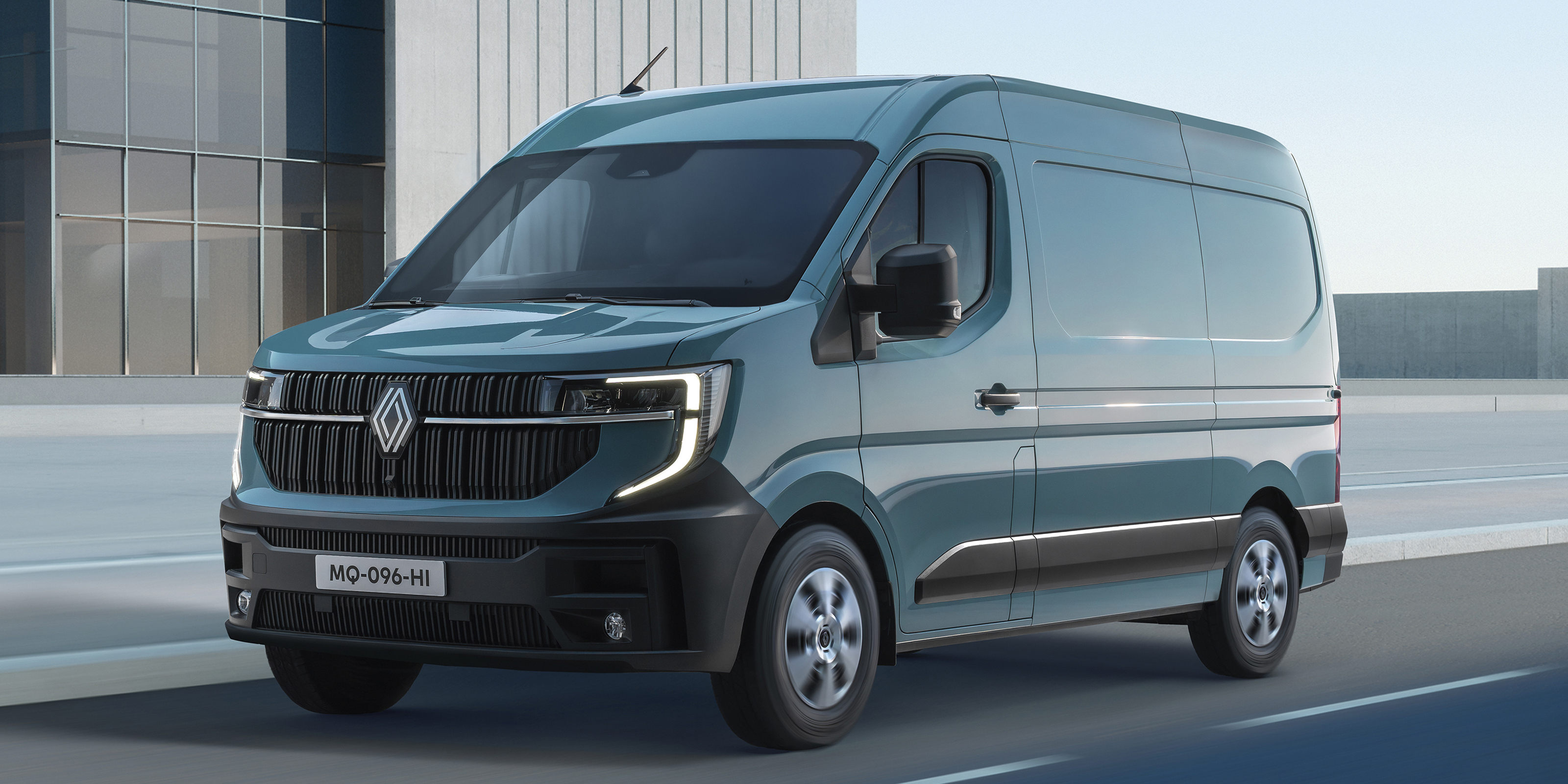 Renault Master front corner