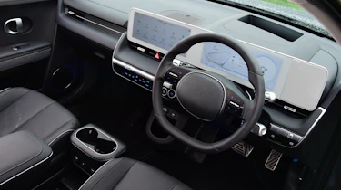 Renault Scenic vs Hyundai Ioniq 5 - Hyundai Ioniq 5 interior