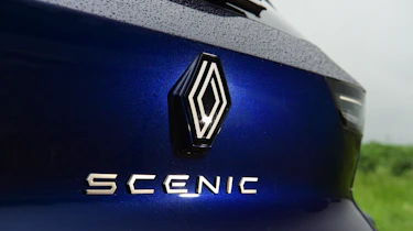 Renault Scenic vs Hyundai Ioniq 5 - Renault Scenic rear Renault badge