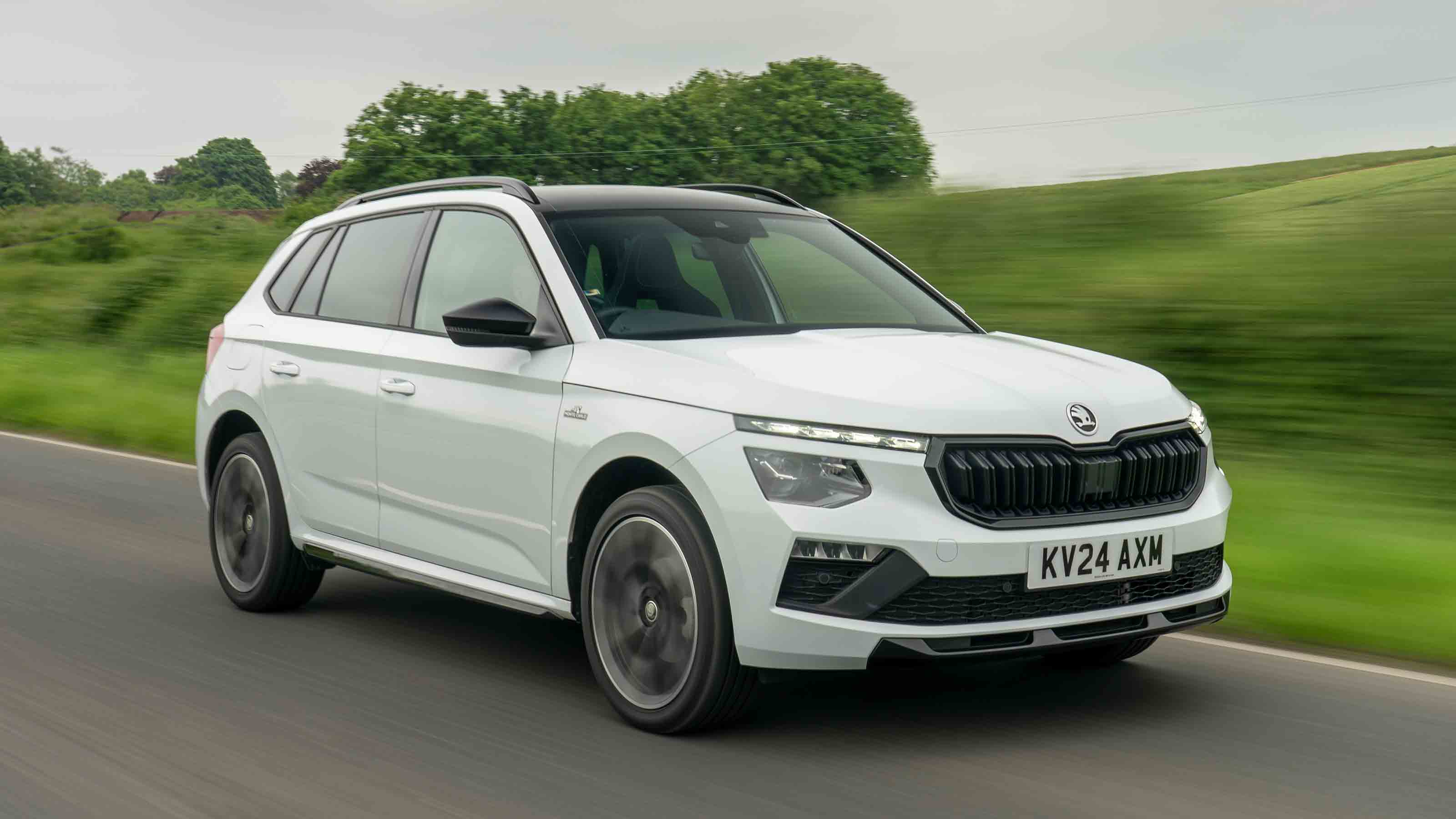 Skoda Kamiq - front tracking