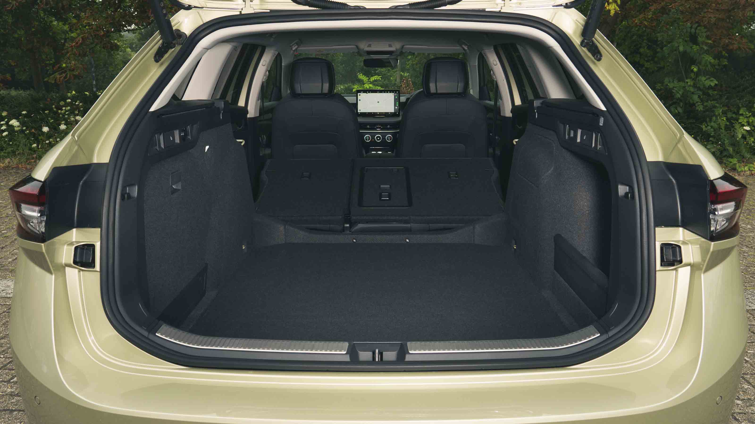 Skoda Superb Estate - boot with seats folded