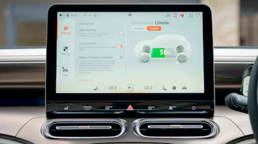 Smart #1 infotainment battery screen