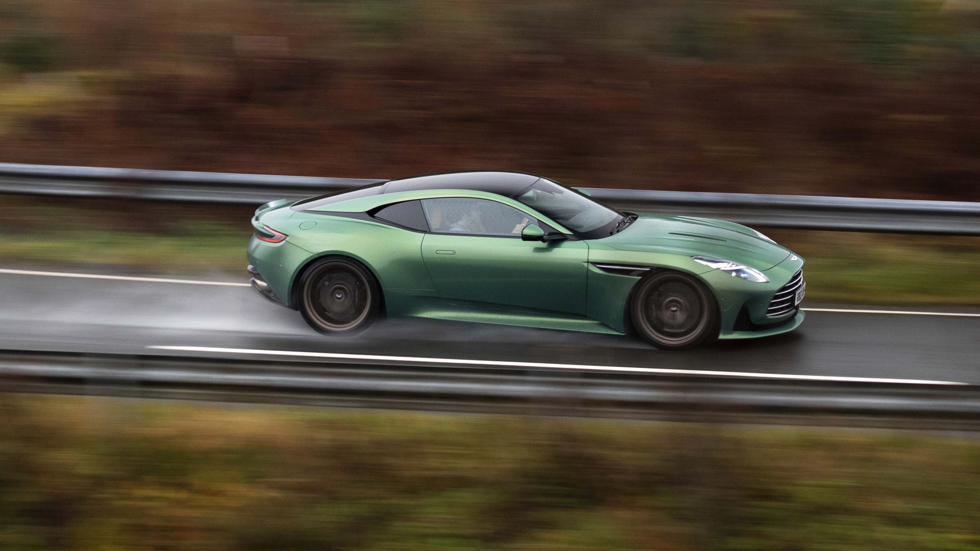 Aston Martin DB12 side panning