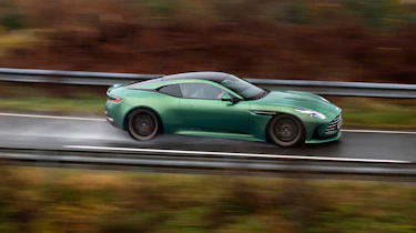 Aston Martin DB12 side panning