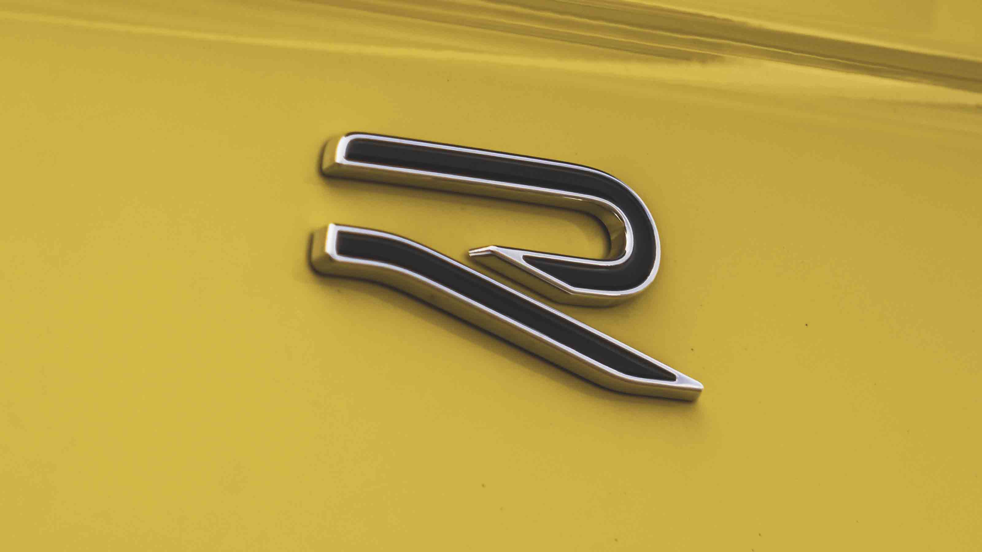 Volkswagen T-Cross - R-Line badge detail